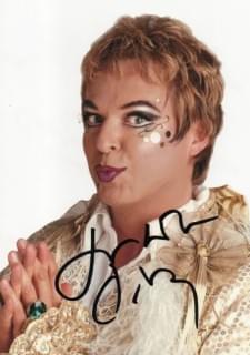 Julian Clary 